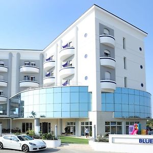 Blue Paradise Hotel